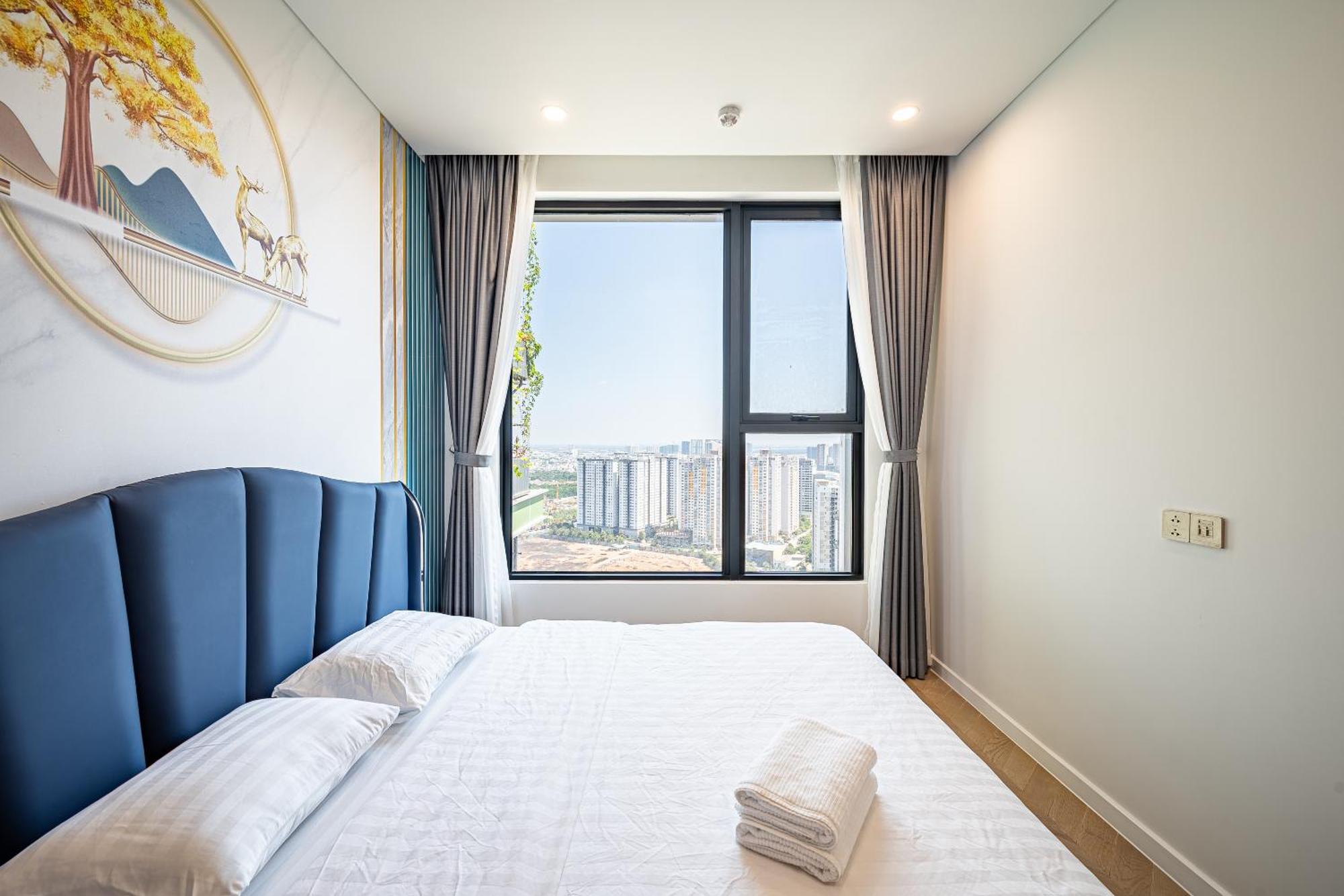 Lumiere Riverside Condotel In Hcmc Ho Chi Minh City Exterior photo